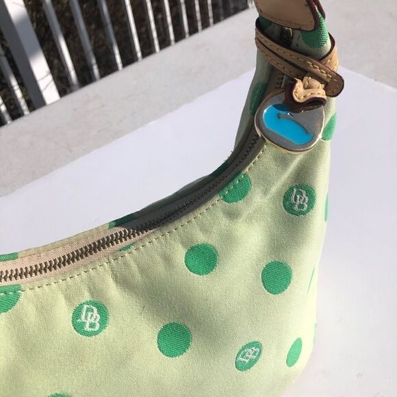 Dooney & Bourke green fun tote bag purse - Picture 2 of 7